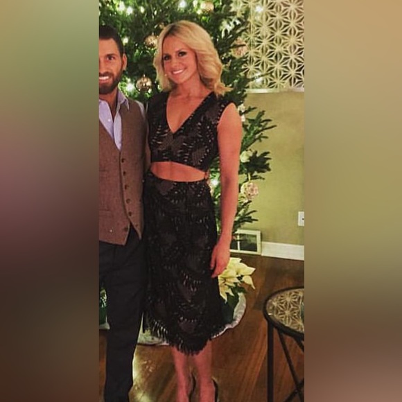 BCBG two piece skirt and top set. - Picture 4 of 4